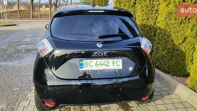 Черный Рено Зое, объемом двигателя 0 л и пробегом 76 тыс. км за 7650 $, фото 26 на Automoto.ua