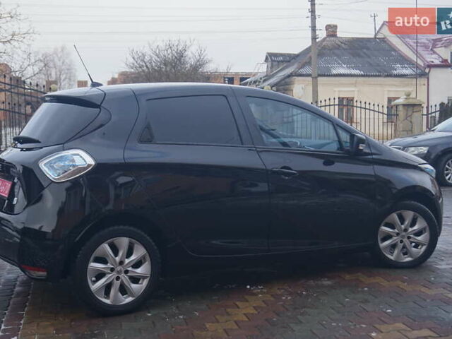 Черный Рено Зое, объемом двигателя 0 л и пробегом 178 тыс. км за 6444 $, фото 6 на Automoto.ua