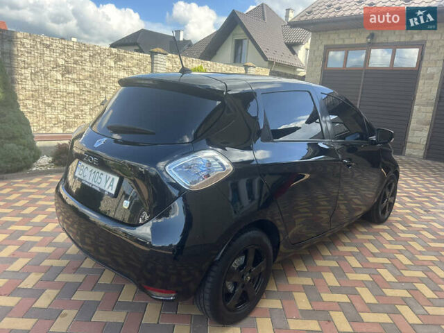 Черный Рено Зое, объемом двигателя 0 л и пробегом 108 тыс. км за 6000 $, фото 5 на Automoto.ua