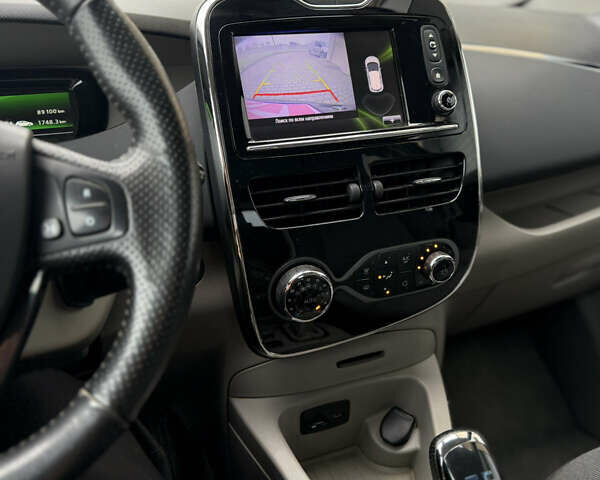 Черный Рено Зое, объемом двигателя 0 л и пробегом 89 тыс. км за 6500 $, фото 15 на Automoto.ua