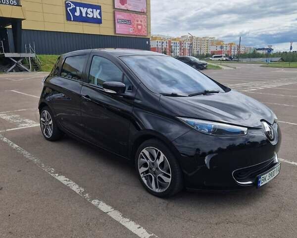 Черный Рено Зое, объемом двигателя 0 л и пробегом 115 тыс. км за 6950 $, фото 9 на Automoto.ua