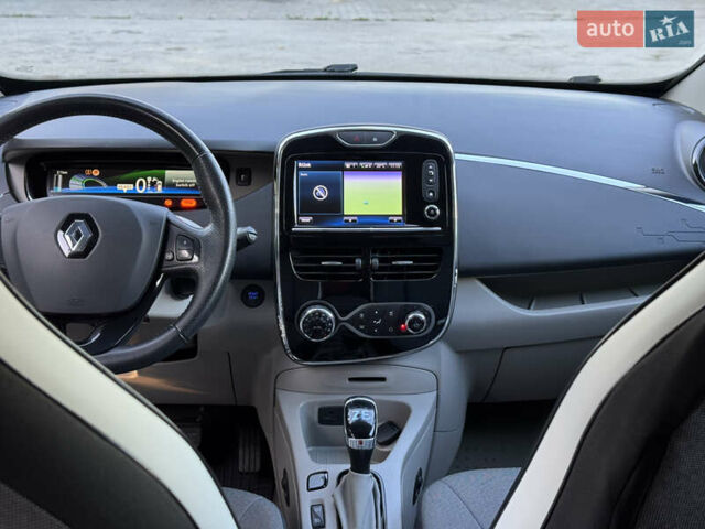 Чорний Рено Зое, об'ємом двигуна 0 л та пробігом 91 тис. км за 6950 $, фото 13 на Automoto.ua