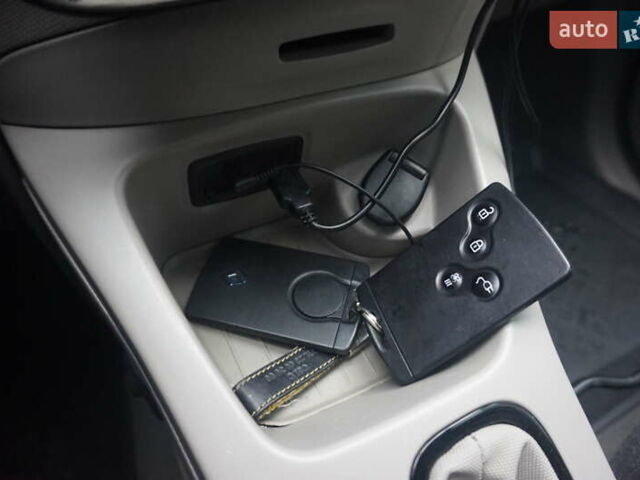 Черный Рено Зое, объемом двигателя 0 л и пробегом 101 тыс. км за 7222 $, фото 34 на Automoto.ua