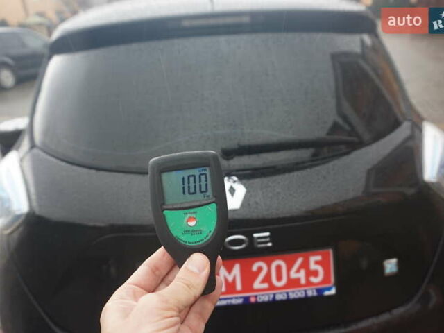 Черный Рено Зое, объемом двигателя 0 л и пробегом 101 тыс. км за 7222 $, фото 65 на Automoto.ua