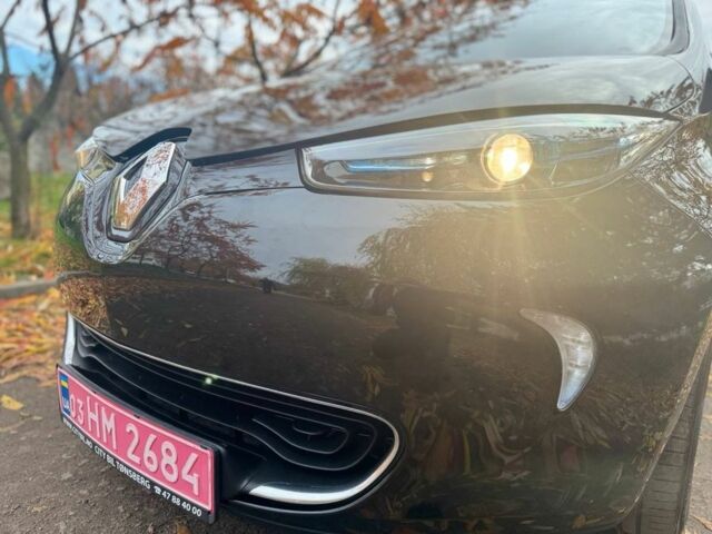 Рено Зое 2015 в Ровно на Automoto.ua Черный Рено Зое, объемом двигателя 0 л и пробегом 128 тыс. км за 6831 $, фото 16 на Automoto.ua
