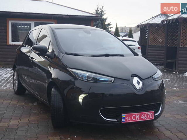 Черный Рено Зое, объемом двигателя 0 л и пробегом 178 тыс. км за 6444 $, фото 3 на Automoto.ua