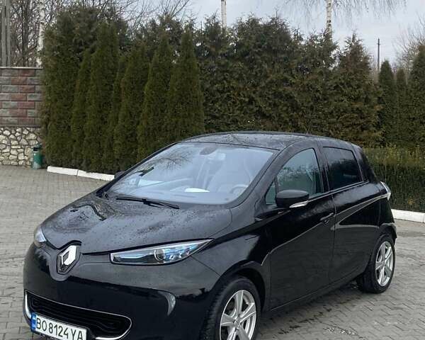 Черный Рено Зое, объемом двигателя 0 л и пробегом 147 тыс. км за 7777 $, фото 1 на Automoto.ua