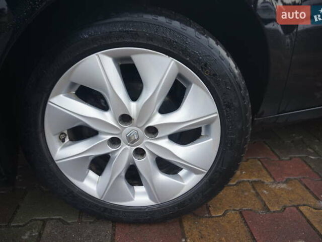 Черный Рено Зое, объемом двигателя 0 л и пробегом 178 тыс. км за 6444 $, фото 59 на Automoto.ua