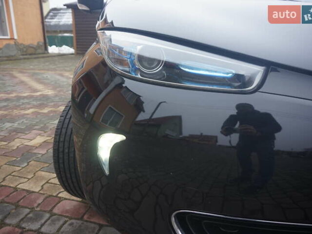 Черный Рено Зое, объемом двигателя 0 л и пробегом 156 тыс. км за 6555 $, фото 23 на Automoto.ua