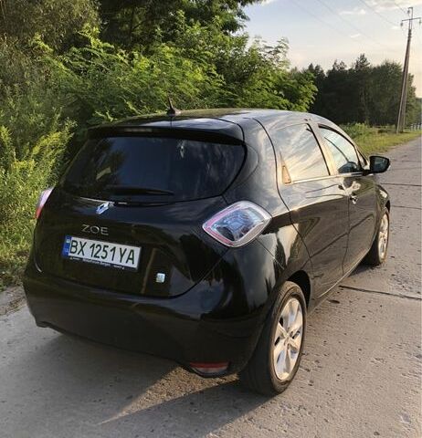 Чорний Рено Зое, об'ємом двигуна 0 л та пробігом 110 тис. км за 9200 $, фото 2 на Automoto.ua