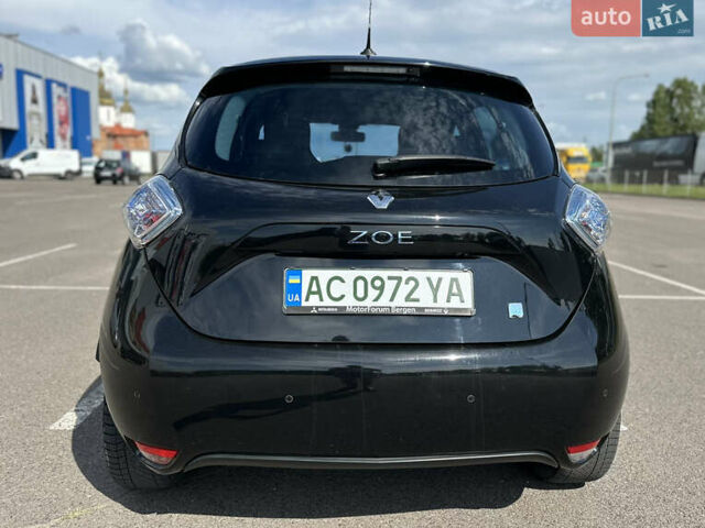 Черный Рено Зое, объемом двигателя 0 л и пробегом 120 тыс. км за 7500 $, фото 5 на Automoto.ua
