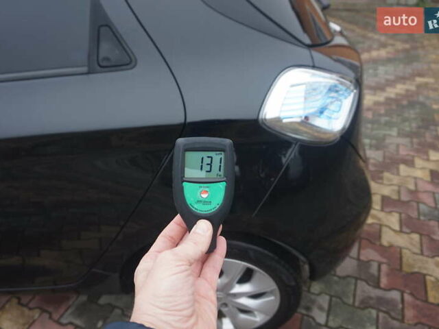 Черный Рено Зое, объемом двигателя 0 л и пробегом 156 тыс. км за 6555 $, фото 65 на Automoto.ua