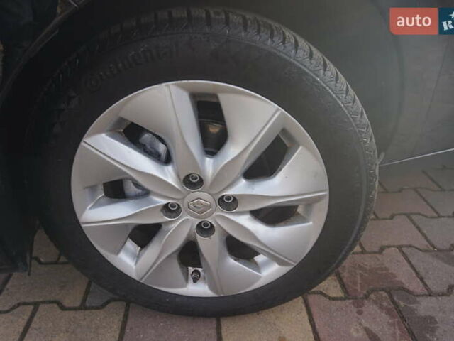 Чорний Рено Зое, об'ємом двигуна 0 л та пробігом 94 тис. км за 7200 $, фото 57 на Automoto.ua