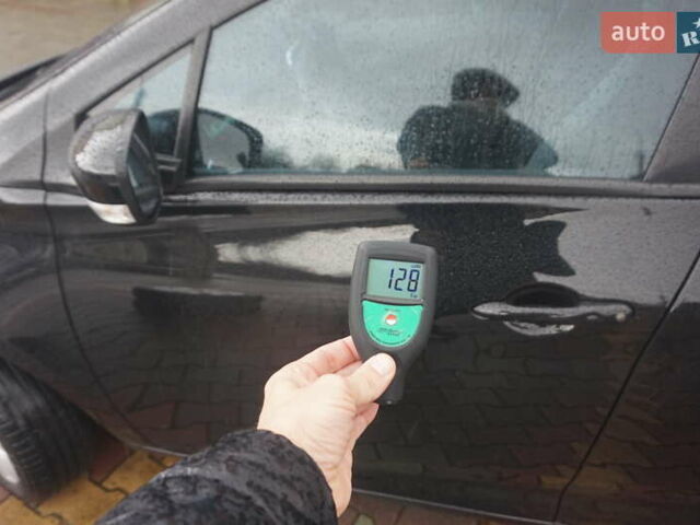 Черный Рено Зое, объемом двигателя 0 л и пробегом 101 тыс. км за 7222 $, фото 62 на Automoto.ua