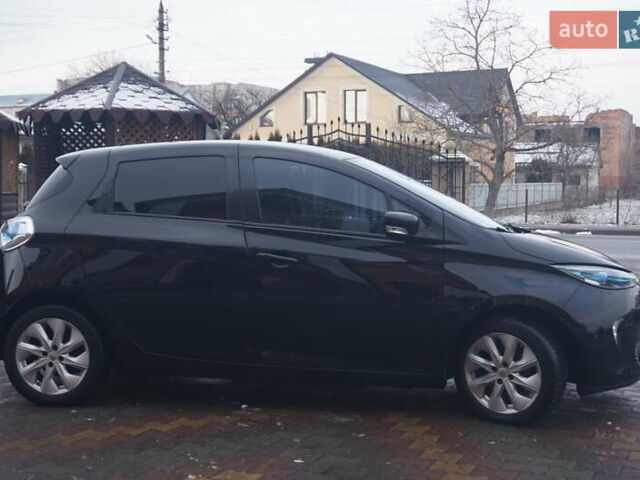 Черный Рено Зое, объемом двигателя 0 л и пробегом 178 тыс. км за 6444 $, фото 5 на Automoto.ua