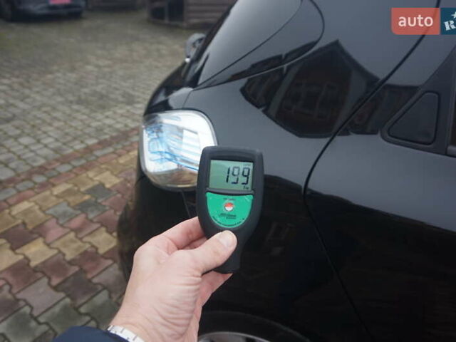 Черный Рено Зое, объемом двигателя 0 л и пробегом 156 тыс. км за 6555 $, фото 67 на Automoto.ua