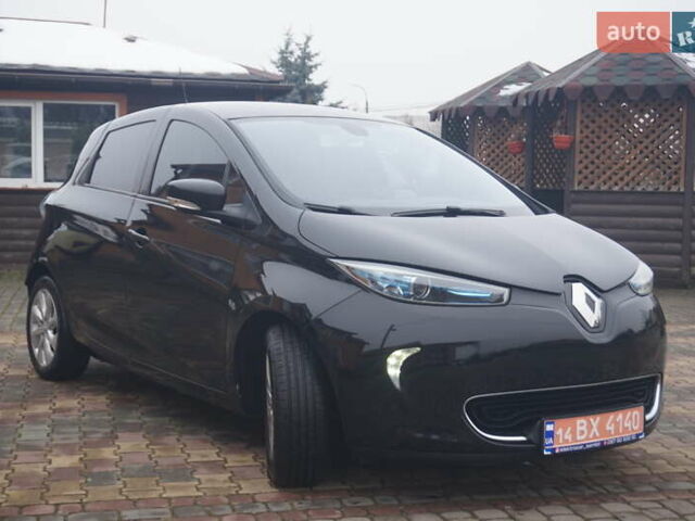 Черный Рено Зое, объемом двигателя 0 л и пробегом 156 тыс. км за 6555 $, фото 4 на Automoto.ua