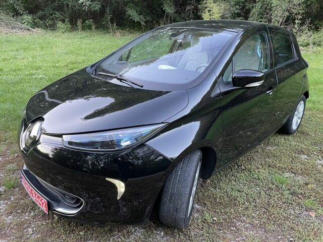 Рено Зое 2015 в Тернополе на Automoto.ua Черный Рено Зое, объемом двигателя 0 л и пробегом 145 тыс. км за 7099 $, фото 2 на Automoto.ua