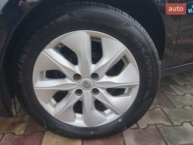 Черный Рено Зое, объемом двигателя 0 л и пробегом 156 тыс. км за 6555 $, фото 71 на Automoto.ua