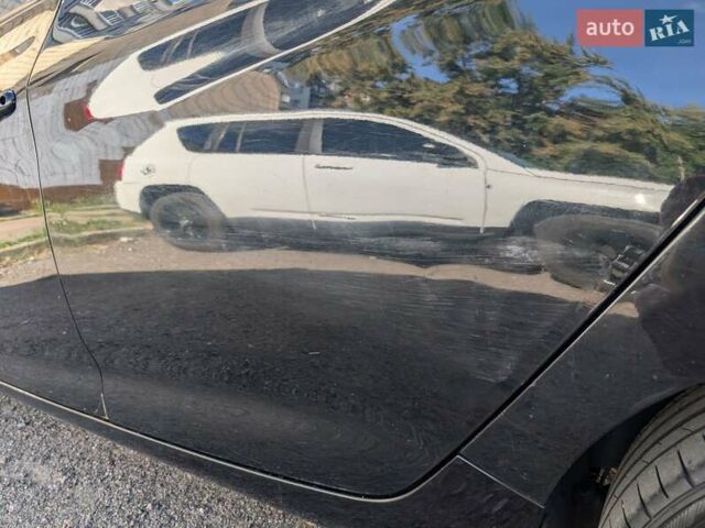 Черный Рено Зое, объемом двигателя 0 л и пробегом 135 тыс. км за 6900 $, фото 6 на Automoto.ua