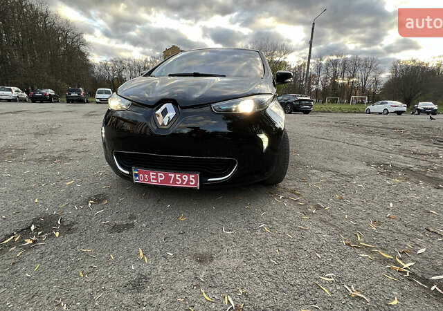 Черный Рено Зое, объемом двигателя 0 л и пробегом 153 тыс. км за 6500 $, фото 15 на Automoto.ua
