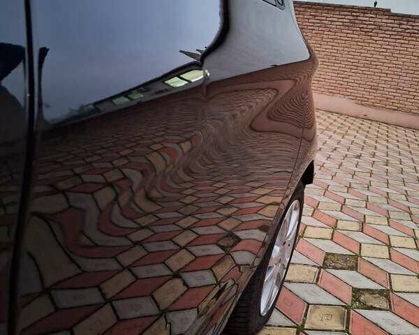 Черный Рено Зое, объемом двигателя 0 л и пробегом 114 тыс. км за 7000 $, фото 6 на Automoto.ua