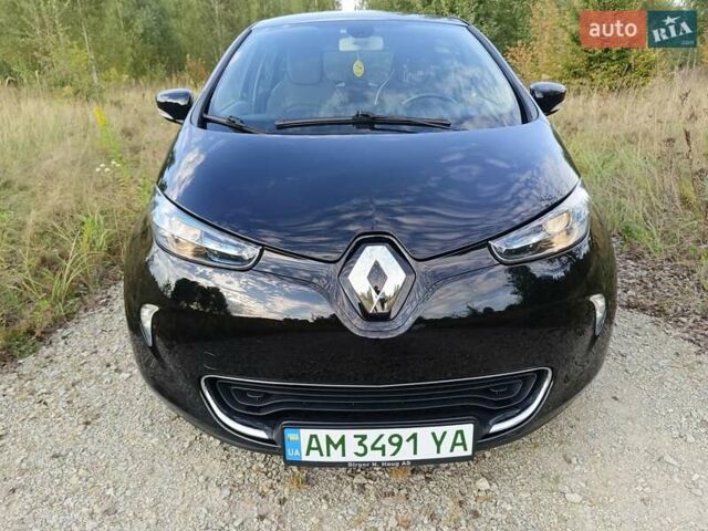 Черный Рено Зое, объемом двигателя 0 л и пробегом 99 тыс. км за 7550 $, фото 1 на Automoto.ua