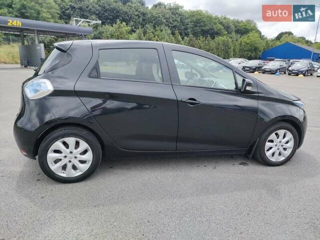 Черный Рено Зое, объемом двигателя 0 л и пробегом 101 тыс. км за 6550 $, фото 4 на Automoto.ua