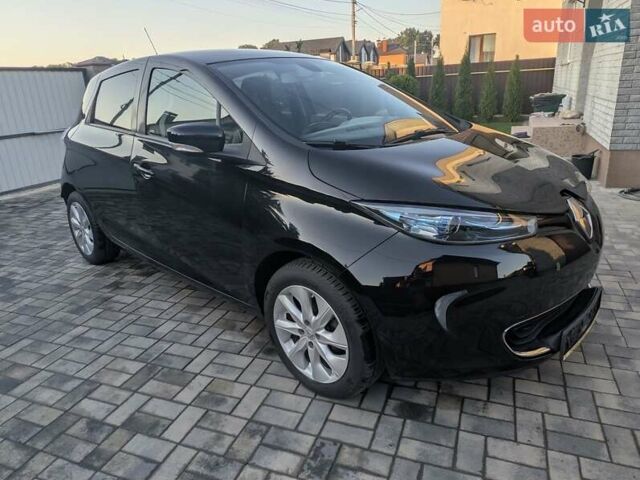 Черный Рено Зое, объемом двигателя 0 л и пробегом 57 тыс. км за 7700 $, фото 8 на Automoto.ua