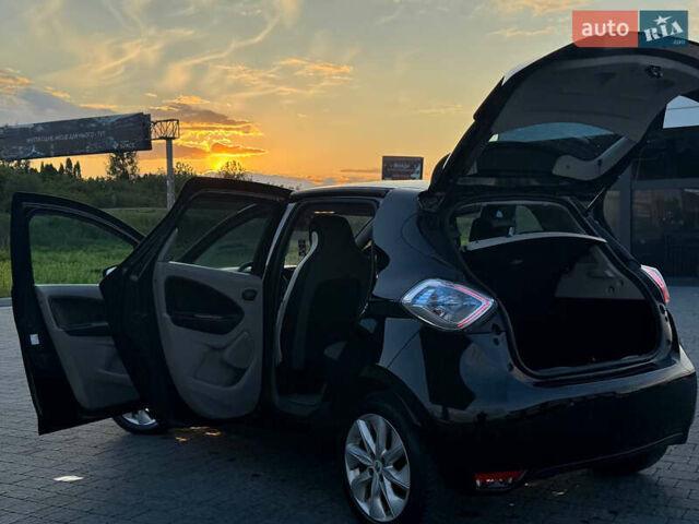 Черный Рено Зое, объемом двигателя 0 л и пробегом 89 тыс. км за 6700 $, фото 11 на Automoto.ua