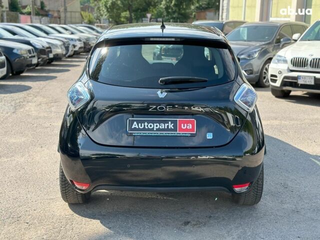 Черный Рено Зое, объемом двигателя 0 л и пробегом 125 тыс. км за 6490 $, фото 5 на Automoto.ua