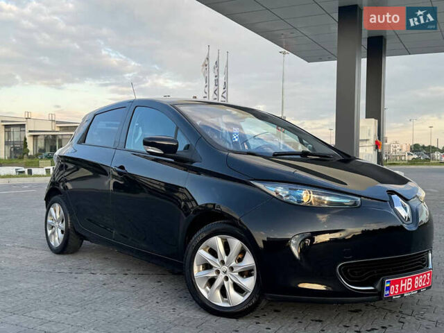 Черный Рено Зое, объемом двигателя 0 л и пробегом 89 тыс. км за 6700 $, фото 44 на Automoto.ua