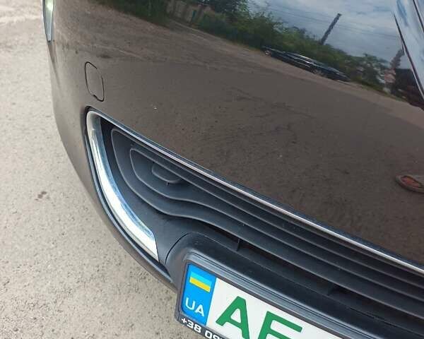 Черный Рено Зое, объемом двигателя 0 л и пробегом 100 тыс. км за 7800 $, фото 1 на Automoto.ua