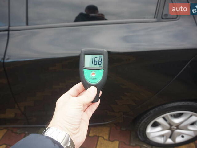 Черный Рено Зое, объемом двигателя 0 л и пробегом 45 тыс. км за 7555 $, фото 69 на Automoto.ua