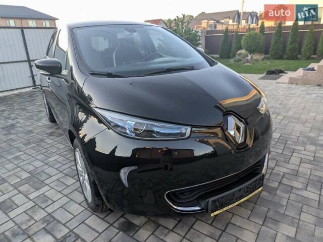 Черный Рено Зое, объемом двигателя 0 л и пробегом 57 тыс. км за 7700 $, фото 7 на Automoto.ua