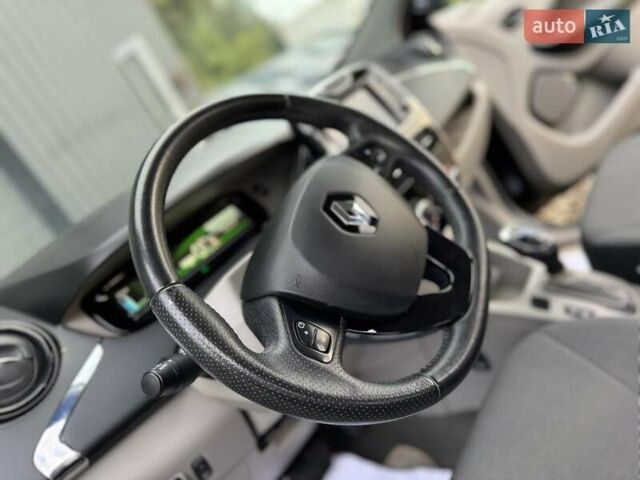 Чорний Рено Зое, об'ємом двигуна 0 л та пробігом 82 тис. км за 6300 $, фото 46 на Automoto.ua