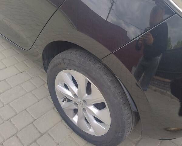 Черный Рено Зое, объемом двигателя 0 л и пробегом 174 тыс. км за 5999 $, фото 6 на Automoto.ua