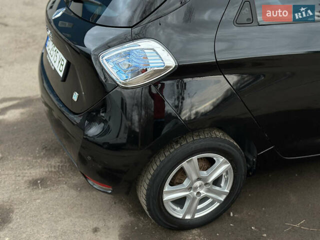 Черный Рено Зое, объемом двигателя 0 л и пробегом 85 тыс. км за 8800 $, фото 1 на Automoto.ua