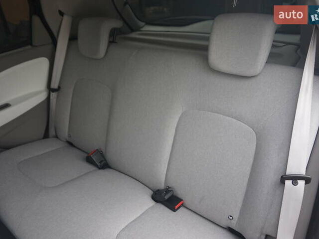 Черный Рено Зое, объемом двигателя 0 л и пробегом 45 тыс. км за 7555 $, фото 45 на Automoto.ua