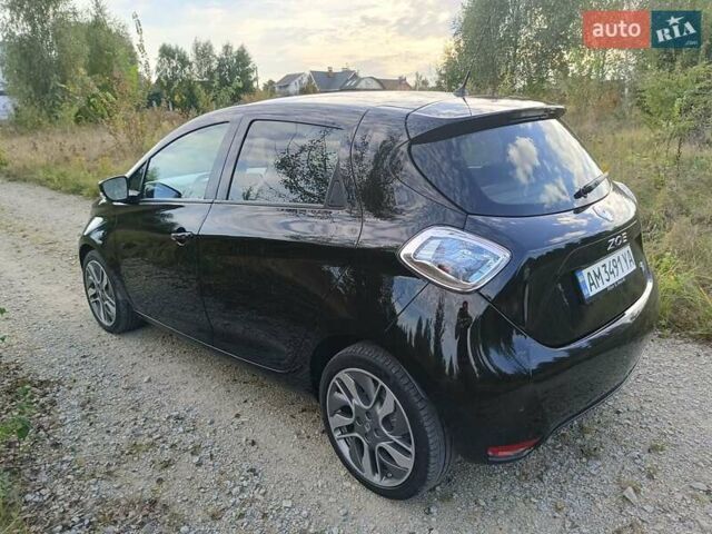 Черный Рено Зое, объемом двигателя 0 л и пробегом 99 тыс. км за 7550 $, фото 10 на Automoto.ua
