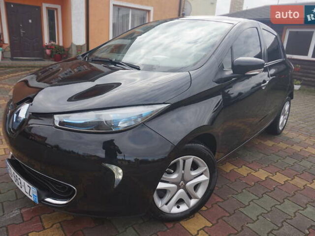Черный Рено Зое, объемом двигателя 0 л и пробегом 45 тыс. км за 7555 $, фото 12 на Automoto.ua