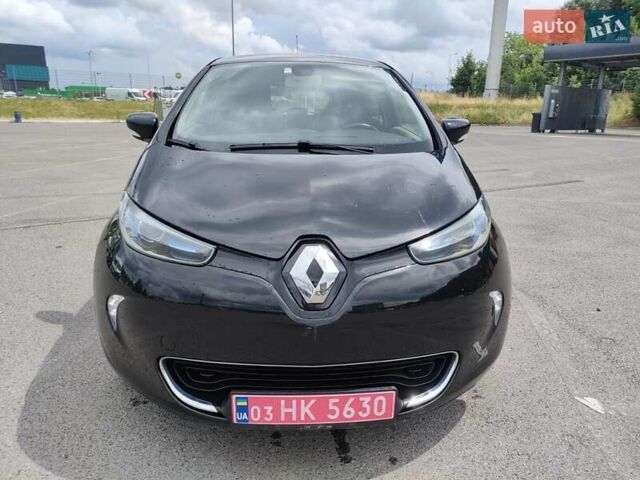 Черный Рено Зое, объемом двигателя 0 л и пробегом 101 тыс. км за 6550 $, фото 3 на Automoto.ua