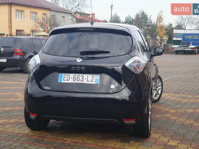 Черный Рено Зое, объемом двигателя 0 л и пробегом 45 тыс. км за 7555 $, фото 7 на Automoto.ua