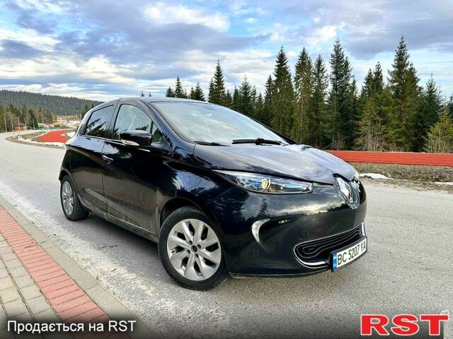 Черный Рено Зое, объемом двигателя 0 л и пробегом 111 тыс. км за 7500 $, фото 3 на Automoto.ua