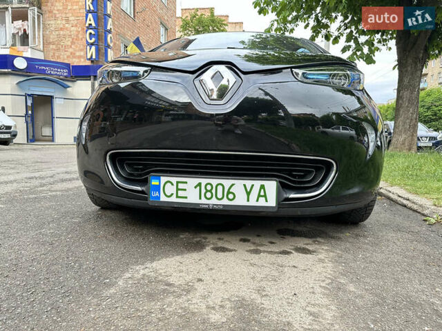 Черный Рено Зое, объемом двигателя 0 л и пробегом 68 тыс. км за 8400 $, фото 1 на Automoto.ua