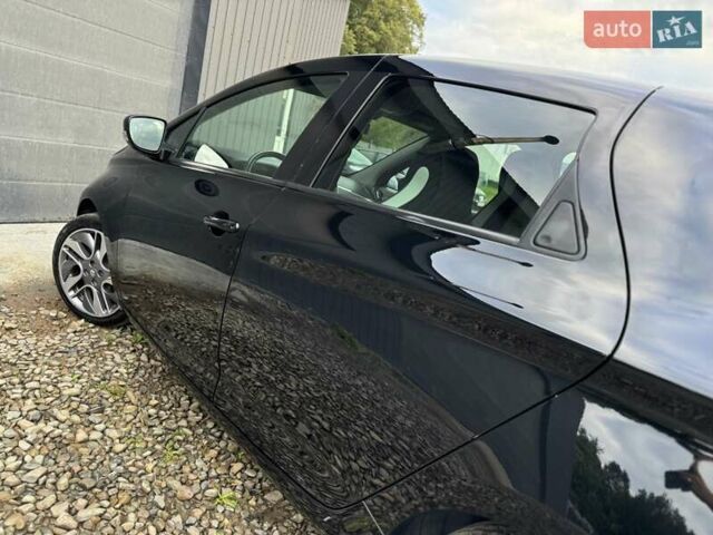 Чорний Рено Зое, об'ємом двигуна 0 л та пробігом 82 тис. км за 6300 $, фото 16 на Automoto.ua