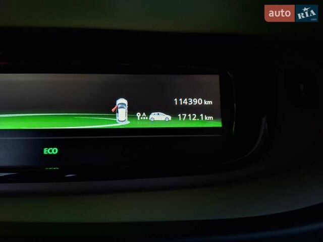 Черный Рено Зое, объемом двигателя 0 л и пробегом 114 тыс. км за 7000 $, фото 10 на Automoto.ua