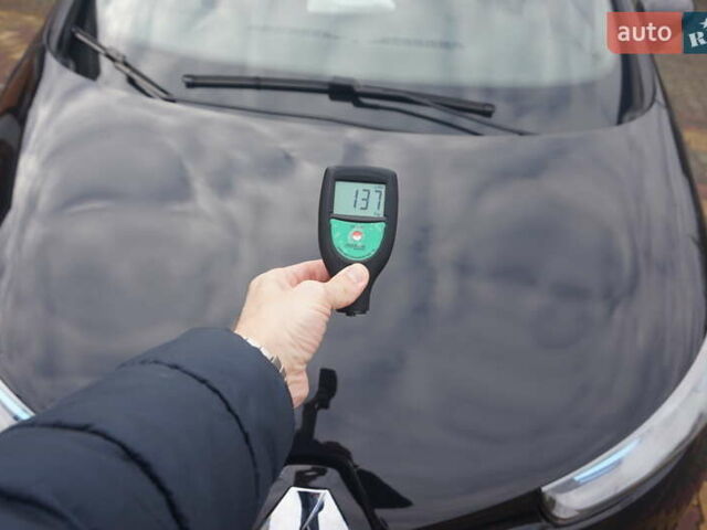 Черный Рено Зое, объемом двигателя 0 л и пробегом 45 тыс. км за 7555 $, фото 67 на Automoto.ua