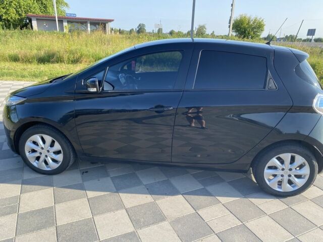 Черный Рено Зое, объемом двигателя 0 л и пробегом 169 тыс. км за 8500 $, фото 5 на Automoto.ua