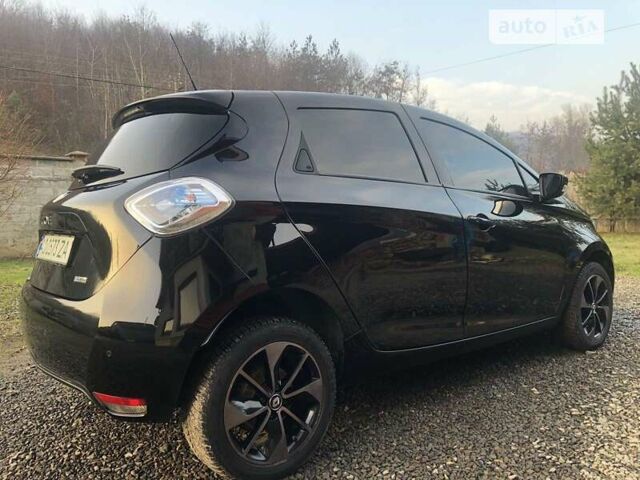 Черный Рено Зое, объемом двигателя 0 л и пробегом 165 тыс. км за 9500 $, фото 5 на Automoto.ua